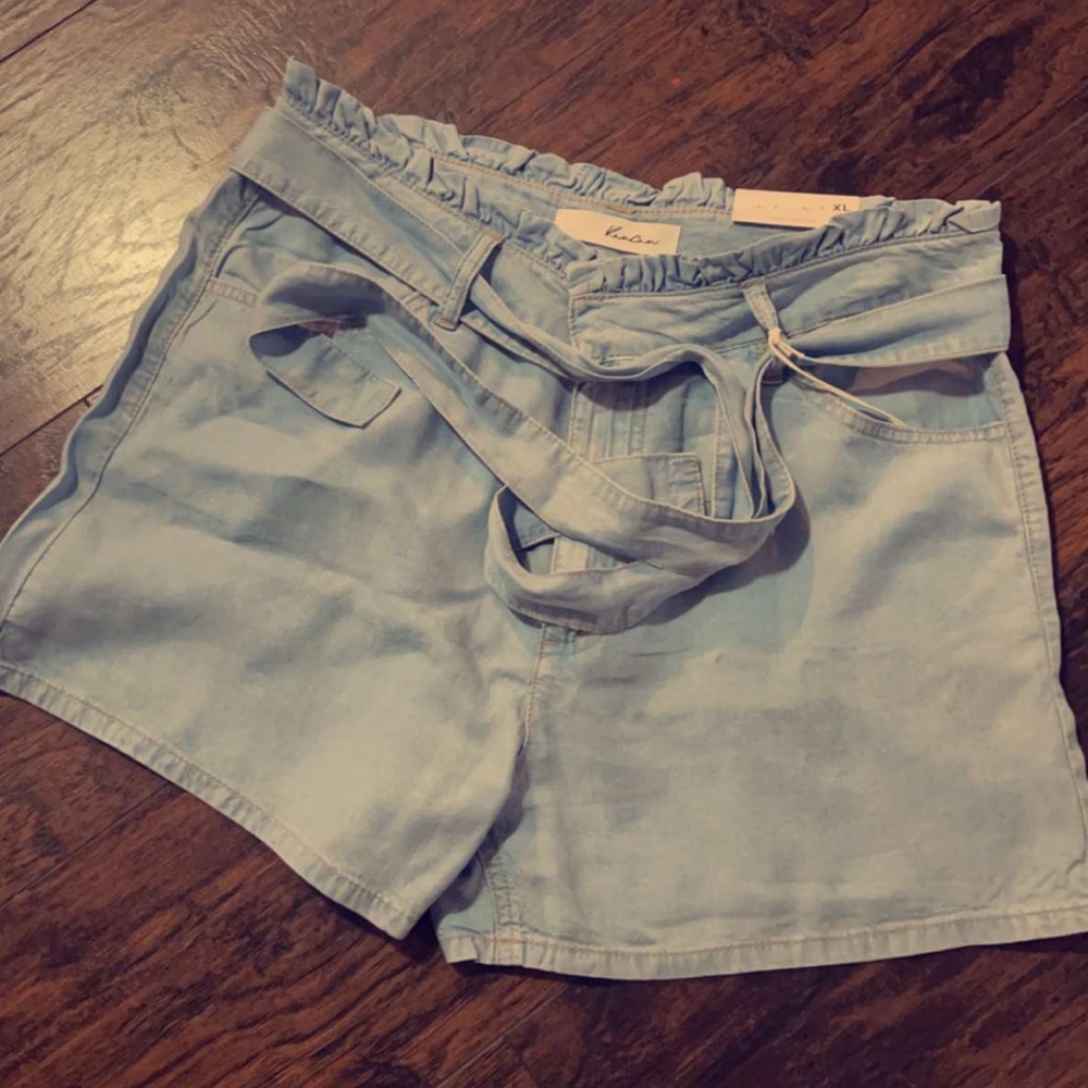 KanCan XL shorts. Brand new